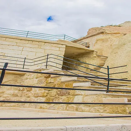 Panzió Junior Ottoman Cave