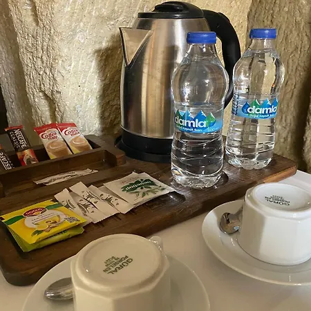 Bed & Breakfast Junior Ottoman Cave
