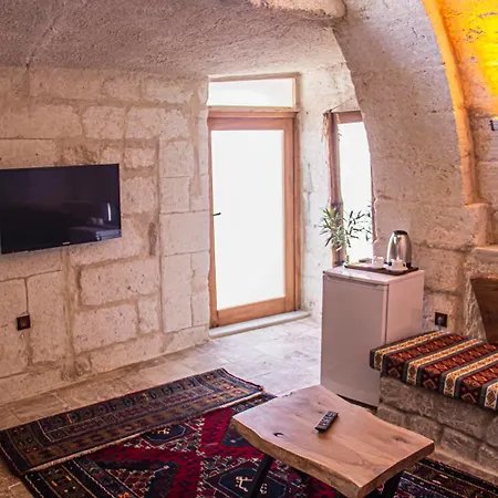 Junior Ottoman Cave
