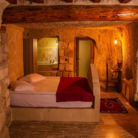 Junior Ottoman Cave