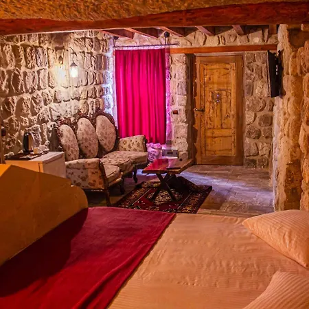 Junior Ottoman Cave