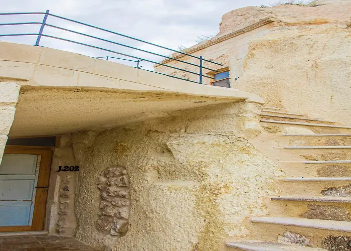 Junior Ottoman Cave Bed and breakfast