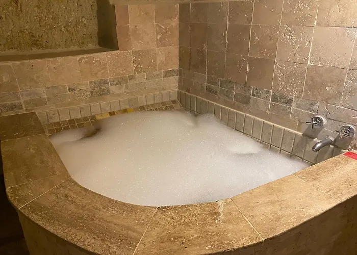 Junior Ottoman Cave Bed and breakfast 3*