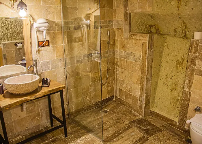 Junior Ottoman Cave 3*