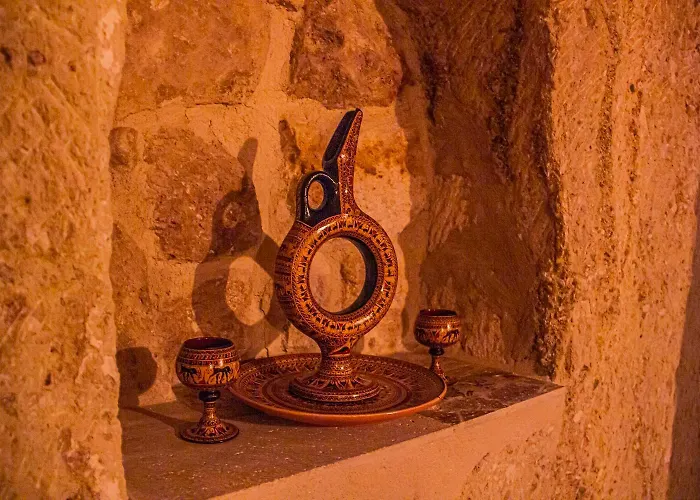 Junior Ottoman Cave Bed and breakfast