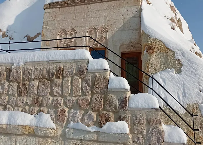 Junior Ottoman Cave Bed and breakfast