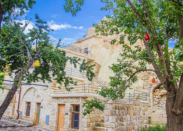 Junior Ottoman Cave Bed and breakfast 3*