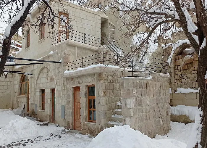 Junior Ottoman Cave Ürgüp